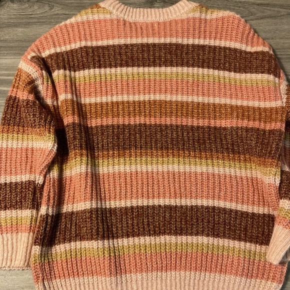 SO Juniors' Autumnal Crewneck Sweater Size Small - Picture 10 of 10